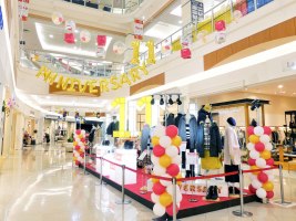店舗装飾